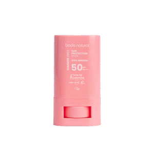 BADE NATURAL pieštukinė apsauga nuo saulės su kalaminu SUMMER VIBES SPF50/PA+++, 16g