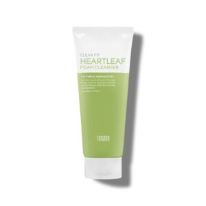 TENZERO valomosios veido putos su širdžialapės stimburės ekstraktu CLEAR FIT HEARTLEAF FOAM CLEANSER, 180g
